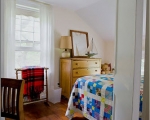 rdeco_cottage bedroom